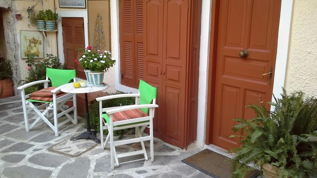 Apartamento Aeginitiko Archontiko Aegina Exterior foto